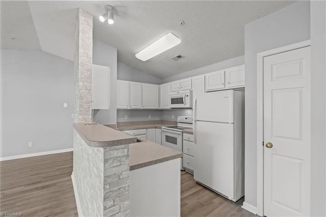 6109 Hedgecock Circle 3D, High Point, NC 27265