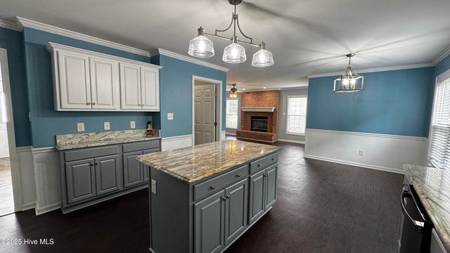232 Newport Drive, Jacksonville, NC 28540