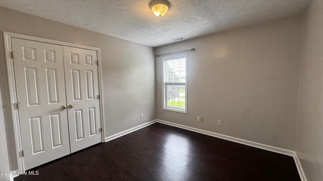 232 Newport Drive, Jacksonville, NC 28540
