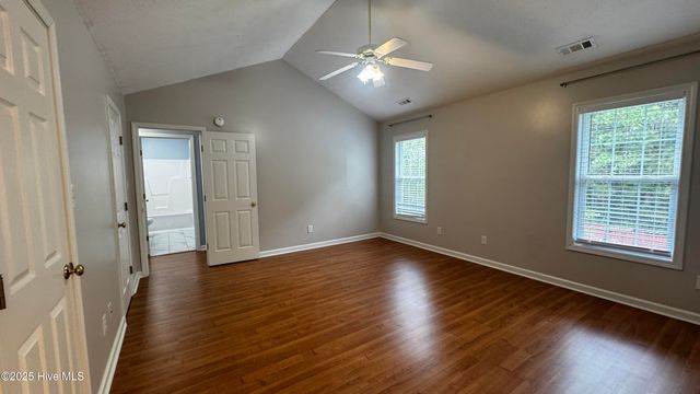 232 Newport Drive, Jacksonville, NC 28540