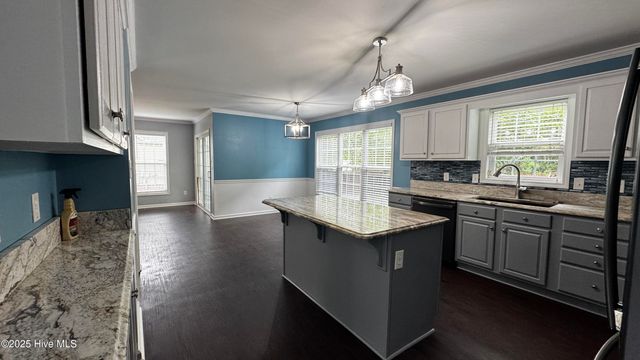 232 Newport Drive, Jacksonville, NC 28540