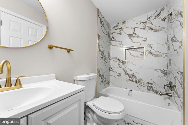 426 S HEALD ST, Wilmington, DE 19801