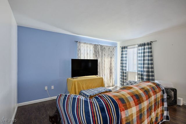 5310 Portavilla Court 102, Las Vegas, NV 89122