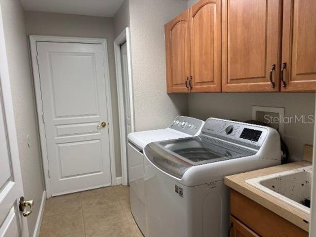 1423 LAKEMIST LANE, Clermont, FL 34711