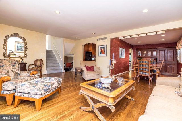 1212 DUNCAN DR, Dresher, PA 19025