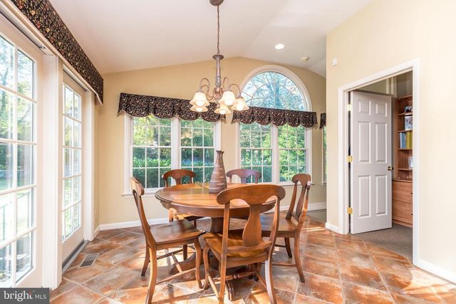 1212 DUNCAN DR, Dresher, PA 19025