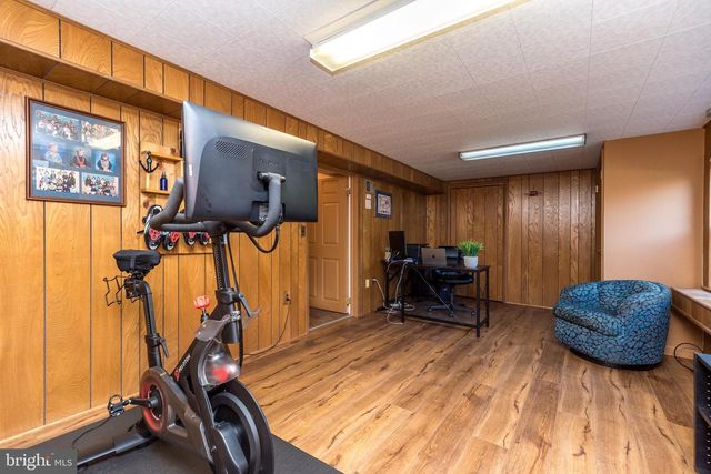 1212 DUNCAN DR, Dresher, PA 19025