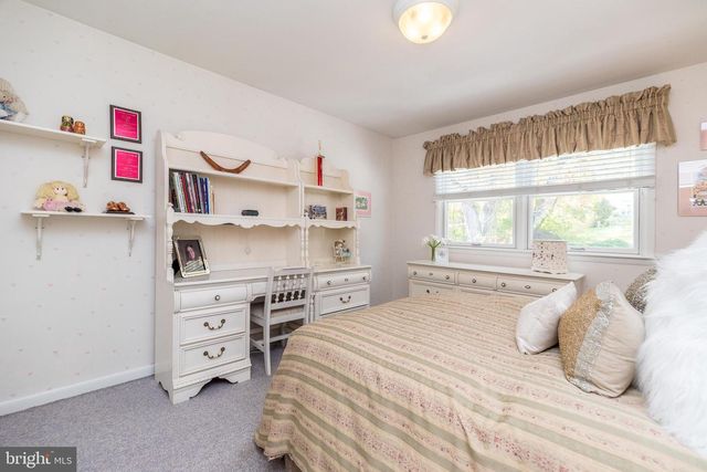 1212 DUNCAN DR, Dresher, PA 19025