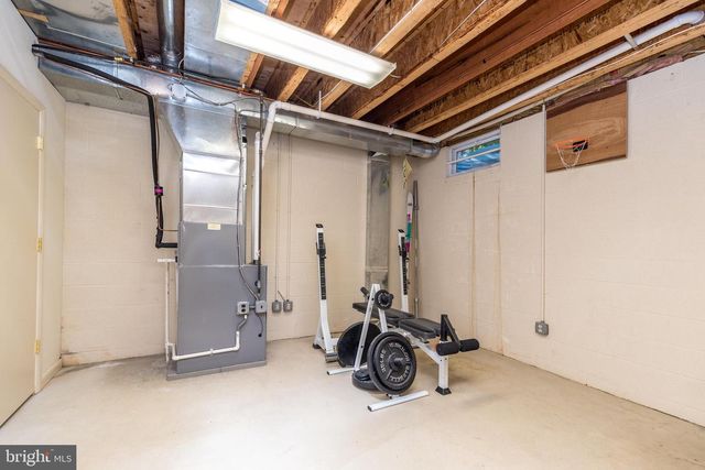 1212 DUNCAN DR, Dresher, PA 19025