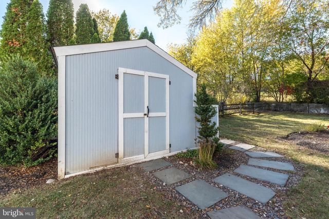 1212 DUNCAN DR, Dresher, PA 19025