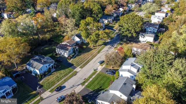 1212 DUNCAN DR, Dresher, PA 19025