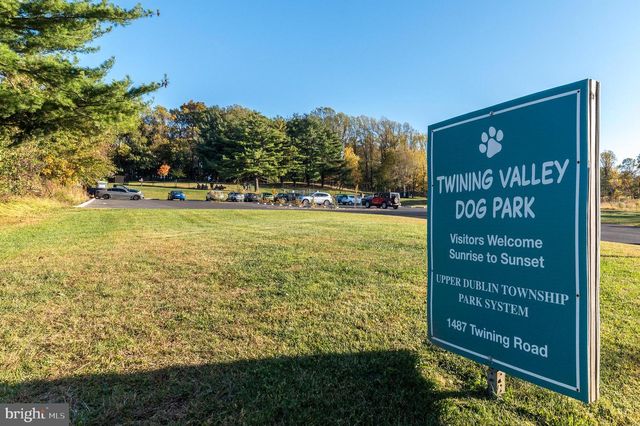 1212 DUNCAN DR, Dresher, PA 19025