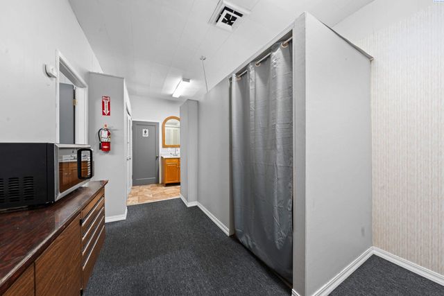 11 S Cascade St, Kennewick, WA 99336