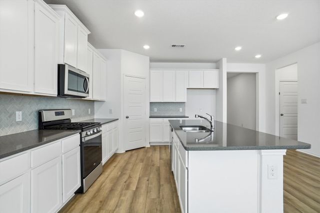 6122 Gully Grove Drive, Royse City, TX 75189