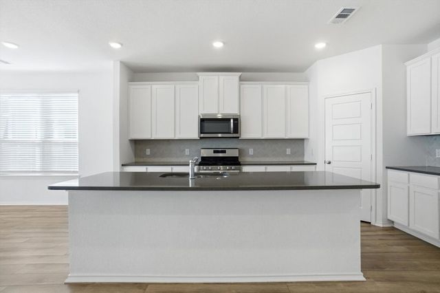 6122 Gully Grove Drive, Royse City, TX 75189