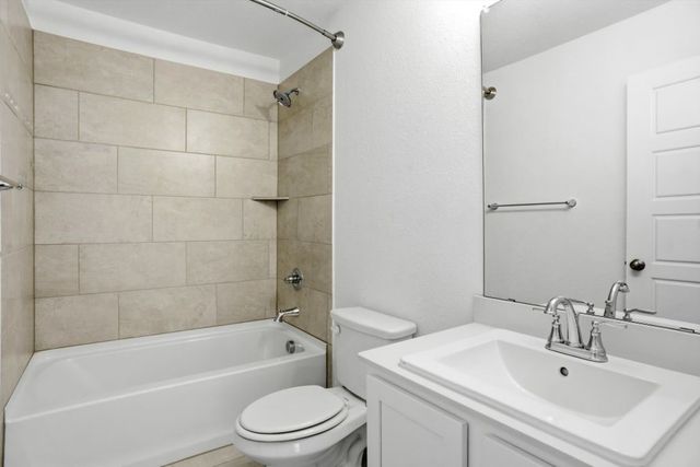 6122 Gully Grove Drive, Royse City, TX 75189