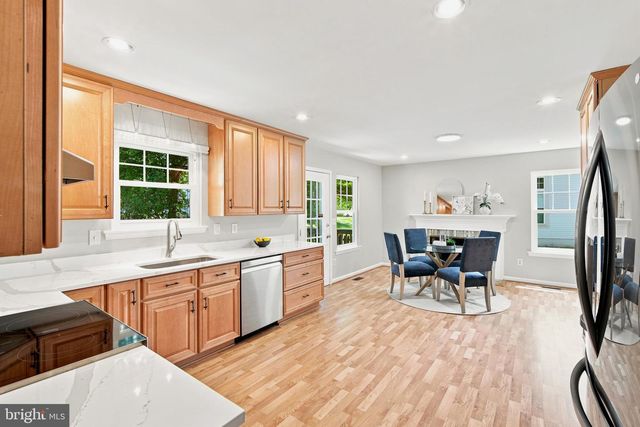 13526 BRIGHTFIELD LN, Herndon, VA 20171