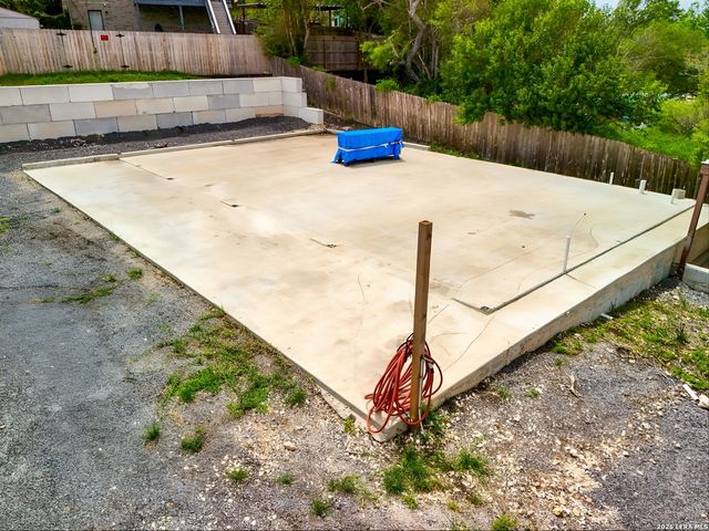 6514 Gilder, San Antonio, TX 78233
