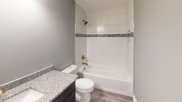 550 W Meadowdale Circle, Hampshire, IL 60140