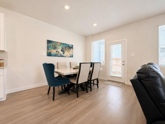 624 Pelican Drive, Kemah, TX 77565