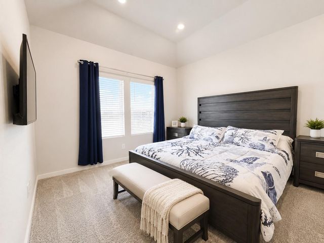 624 Pelican Drive, Kemah, TX 77565