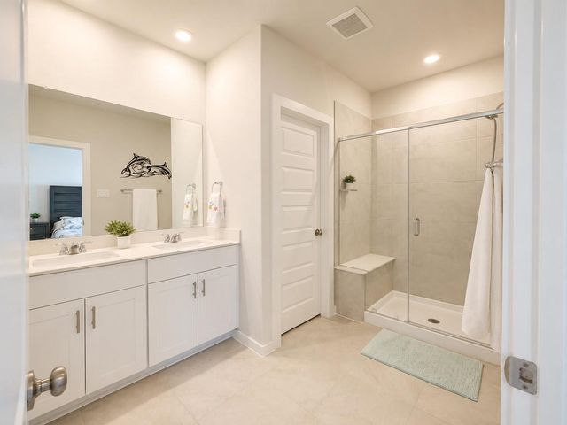 624 Pelican Drive, Kemah, TX 77565