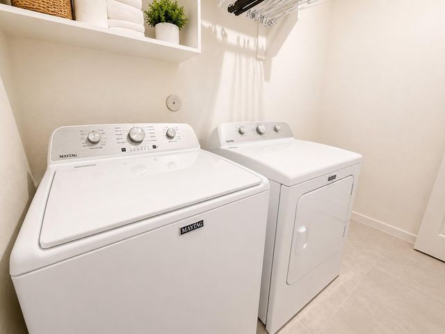 624 Pelican Drive, Kemah, TX 77565