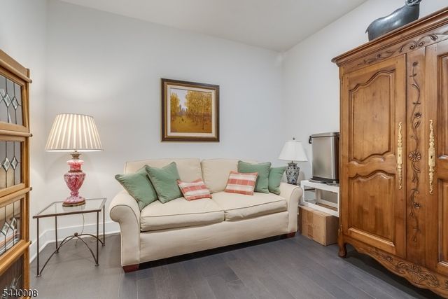 3 Vanderbilt Blvd 402, Florham Park Boro, NJ 07932