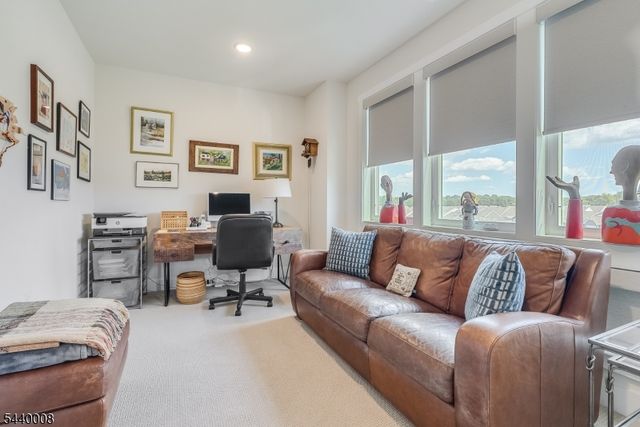 3 Vanderbilt Blvd 402, Florham Park Boro, NJ 07932