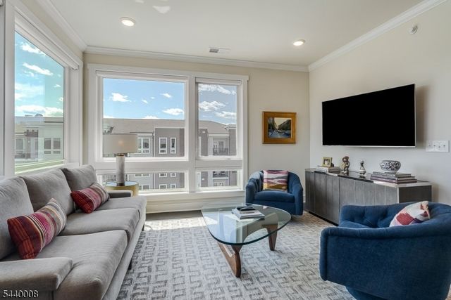 3 Vanderbilt Blvd 402, Florham Park Boro, NJ 07932