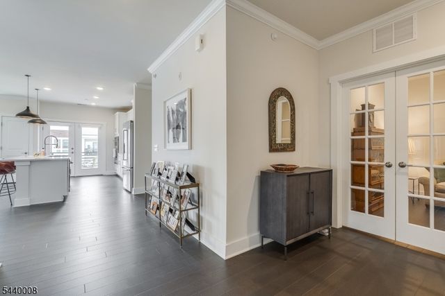 3 Vanderbilt Blvd 402, Florham Park Boro, NJ 07932