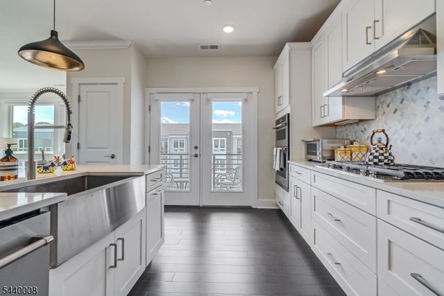 3 Vanderbilt Blvd 402, Florham Park Boro, NJ 07932