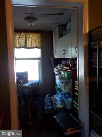 30 S PEACE ALY, Elizabethtown, PA 17022
