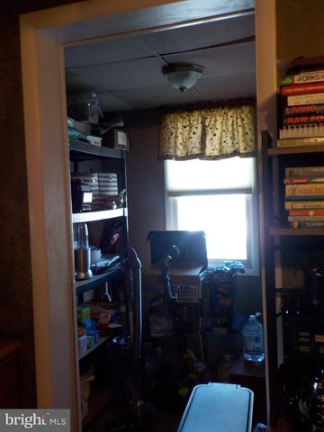 30 S PEACE ALY, Elizabethtown, PA 17022