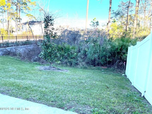 106 RIDGE LAKE Road, St. Augustine, FL 32086