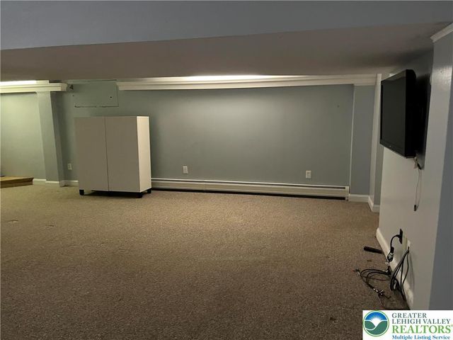 1724 Park Lane, Upper Macungie Twp, PA 18069