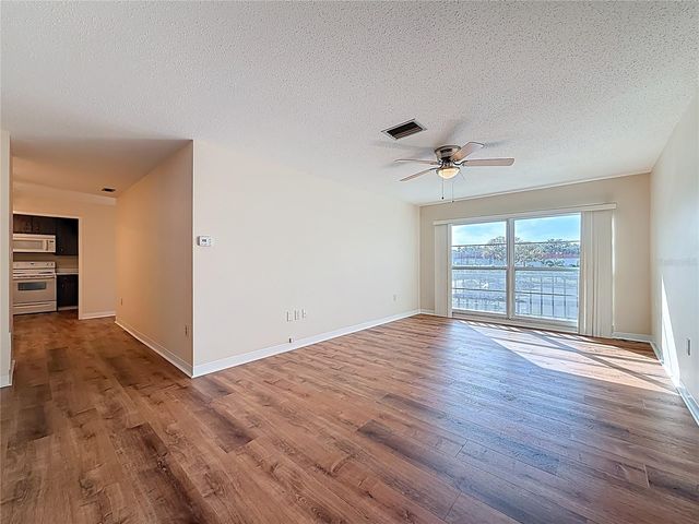 2700 BAYSHORE BOULEVARD 1207, Dunedin, FL 34698