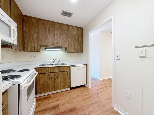 2700 BAYSHORE BOULEVARD 1207, Dunedin, FL 34698