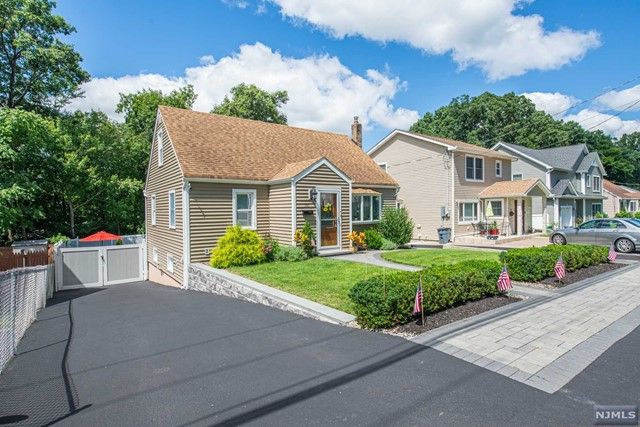147 Linden Road, Wayne, NJ 07470