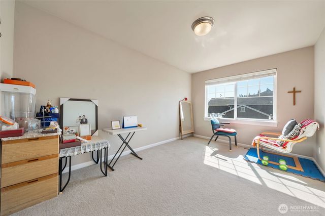 37519 32nd Place S, Auburn, WA 98001