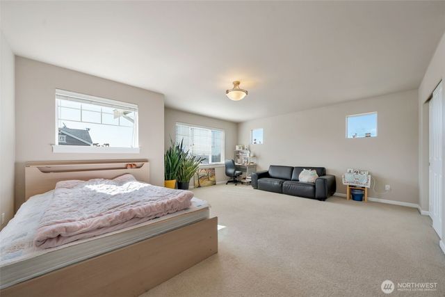 37519 32nd Place S, Auburn, WA 98001