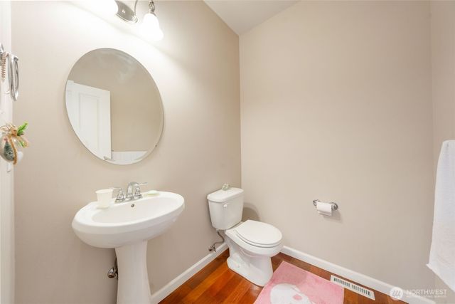 37519 32nd Place S, Auburn, WA 98001