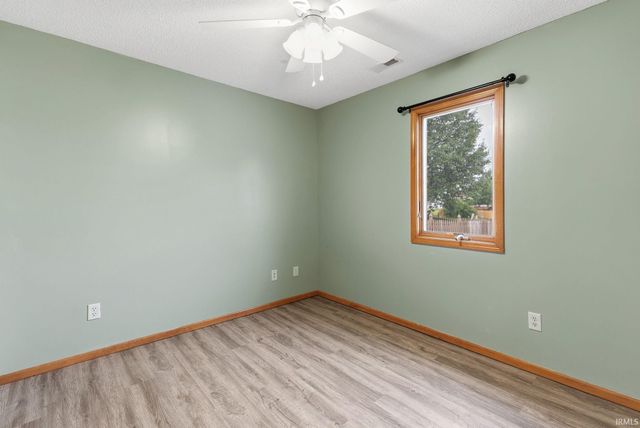 12317 Tumblebrook Lane, Fort Wayne, IN 46818