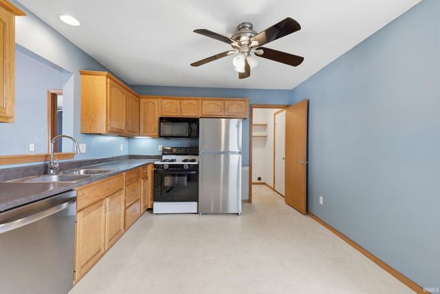 12317 Tumblebrook Lane, Fort Wayne, IN 46818