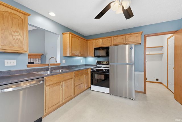 12317 Tumblebrook Lane, Fort Wayne, IN 46818