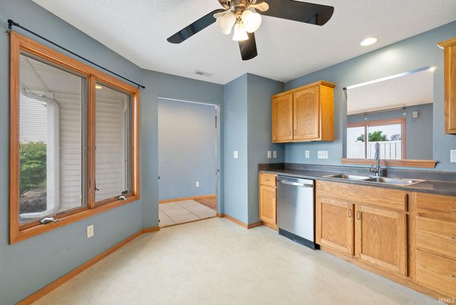 12317 Tumblebrook Lane, Fort Wayne, IN 46818