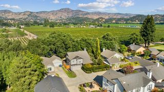 4 Forrester Ln, Yountville, CA 94599