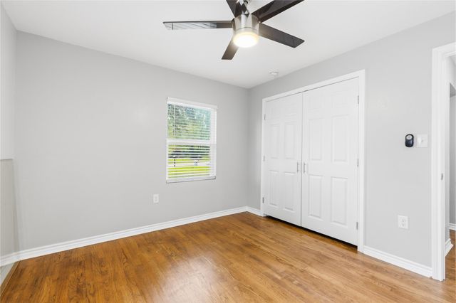 315 Roundabout Road, Huntsville, TX 77320
