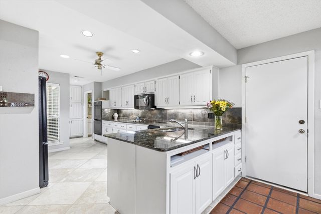 17215 Graystone Drive, Dallas, TX 75248