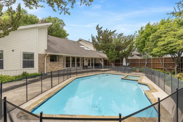 17215 Graystone Drive, Dallas, TX 75248